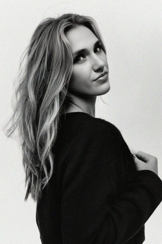 990f9497 2ddb 49c9 8bca 72e0af935aeb